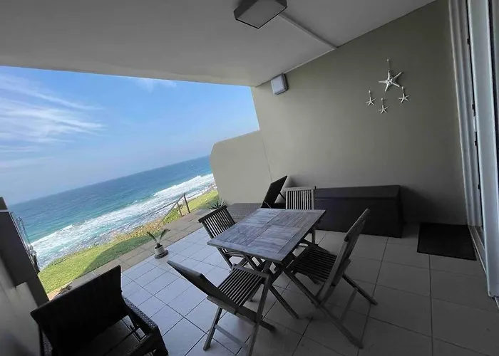 Modern And Stylish Beach Pad With Stunning Ocean View