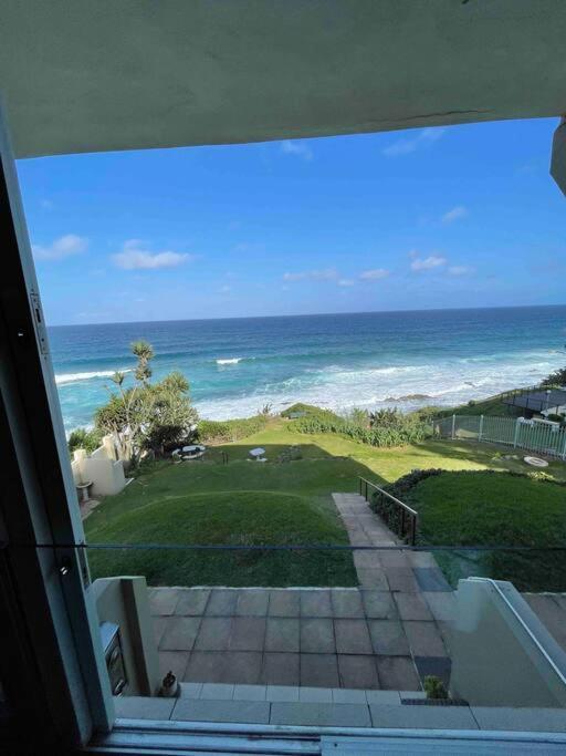 Modern And Stylish Pad With Stunning Ocean View Apartment *