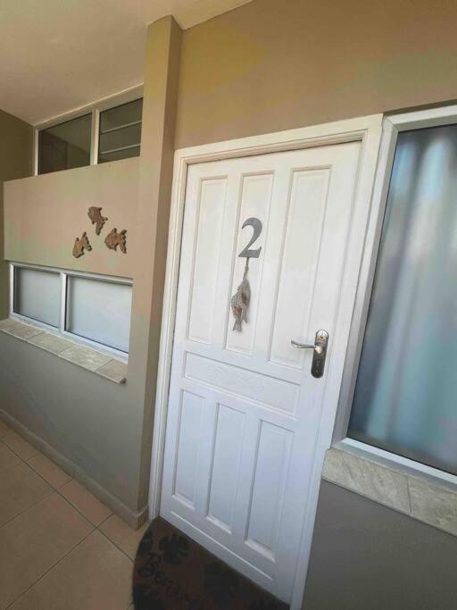 Modern And Stylish Pad With Stunning Ocean View Ballito