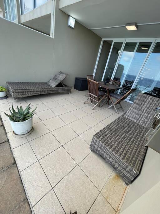 Modern And Stylish Pad With Stunning Ocean View *